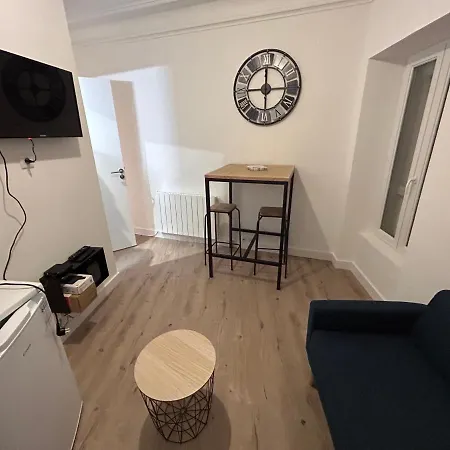 Le Petit Royal Apartman *