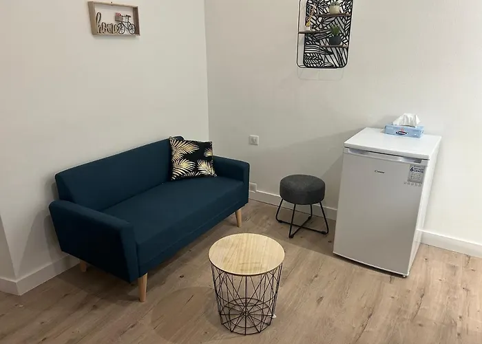 Le Petit Royal Apartment